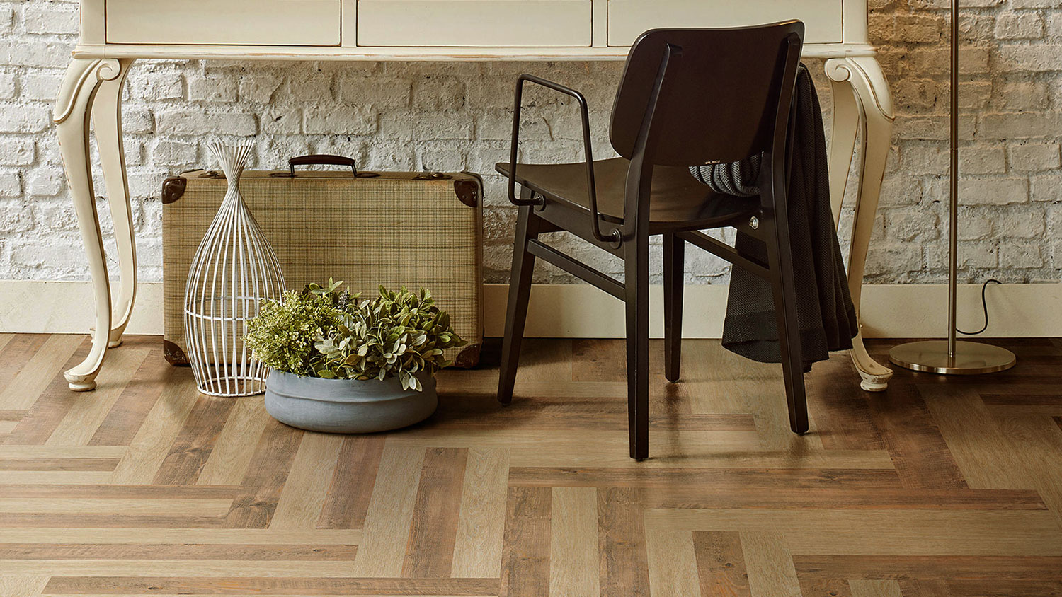 tarkett_lounge_simple_2.jpg